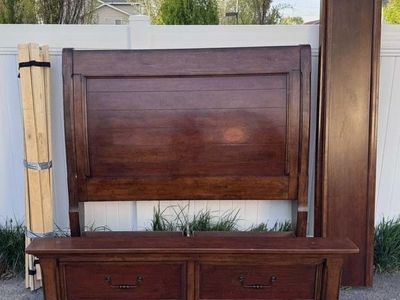 Beautiful Queen Bedframe