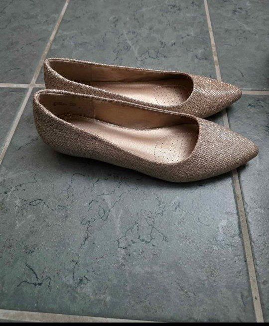 Women's Pointed Toe Sparkly Gold Flat Shoes Size 9.5