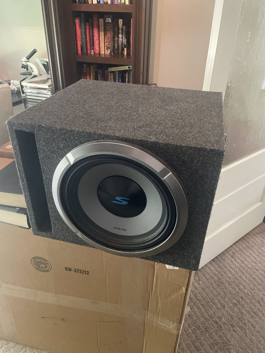 Alpine S-Series S-W12D4 12" Subwoofer with Enclosure Box - Used Car Audio