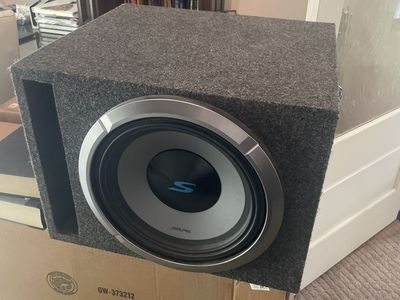 Alpine S-Series S-W12D4 12" Subwoofer with Enclosure Box - Used Car Audio