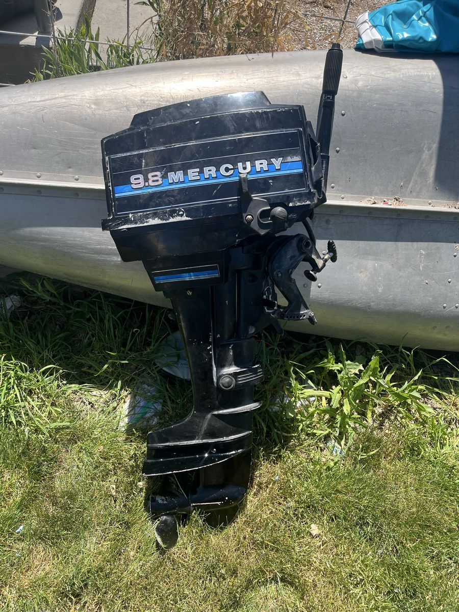 Mercury 110 9.8 hp 2 stroke