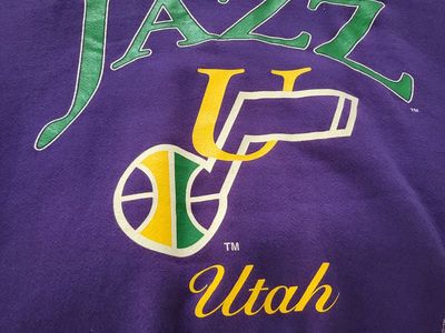 Never worn Jazz sweatshirt