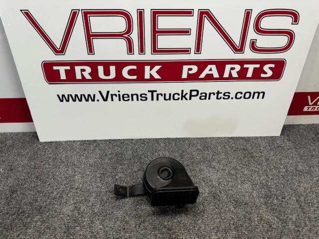 P49-1001-500S AM80SX SP LOW PACCAR HORN