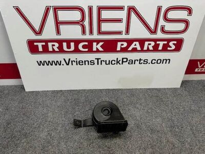 P49-1001-500S AM80SX SP LOW PACCAR HORN