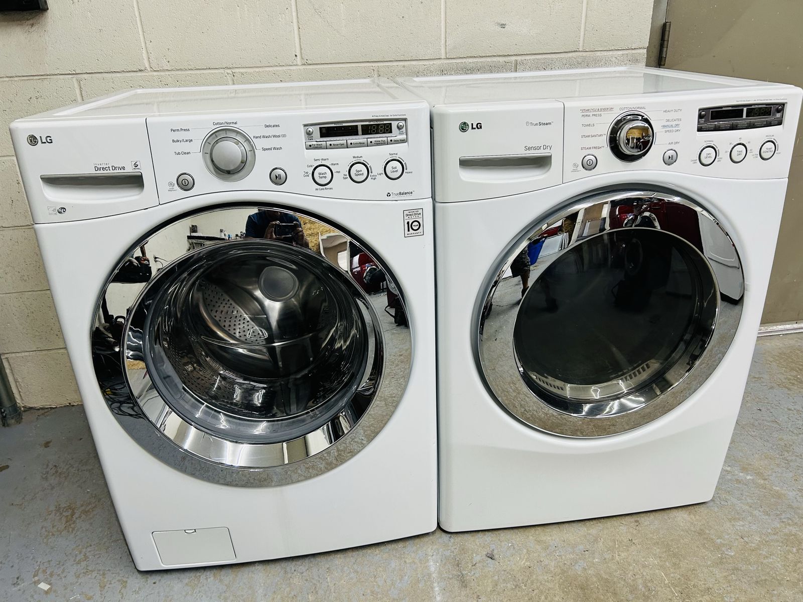 LG washer and dryer set