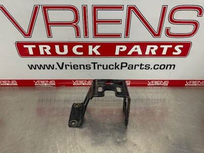 Volvo Left Bracket
