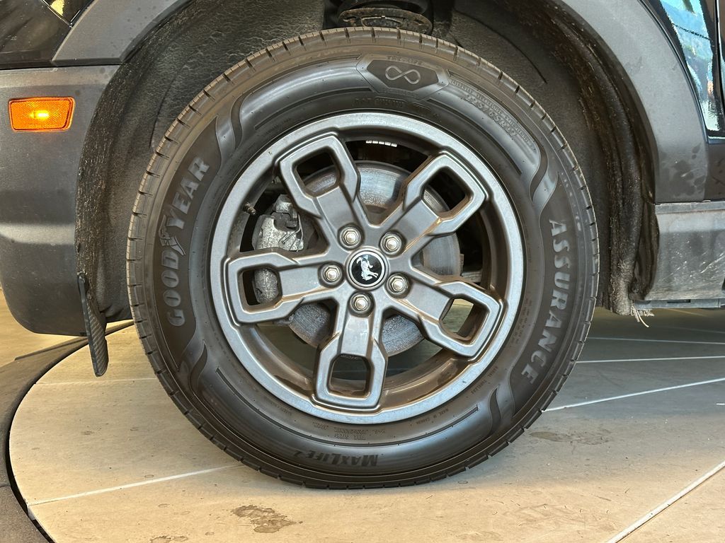 Main image 25