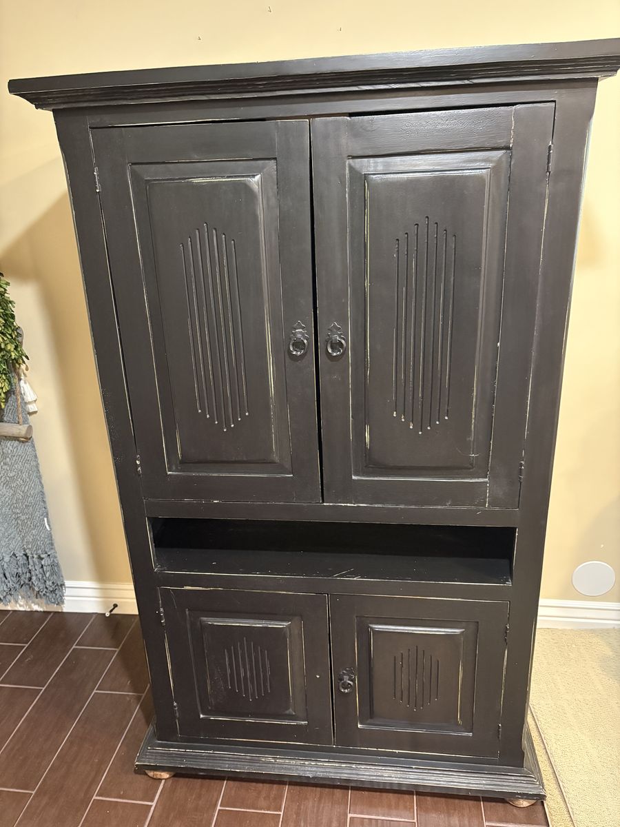 Armoire