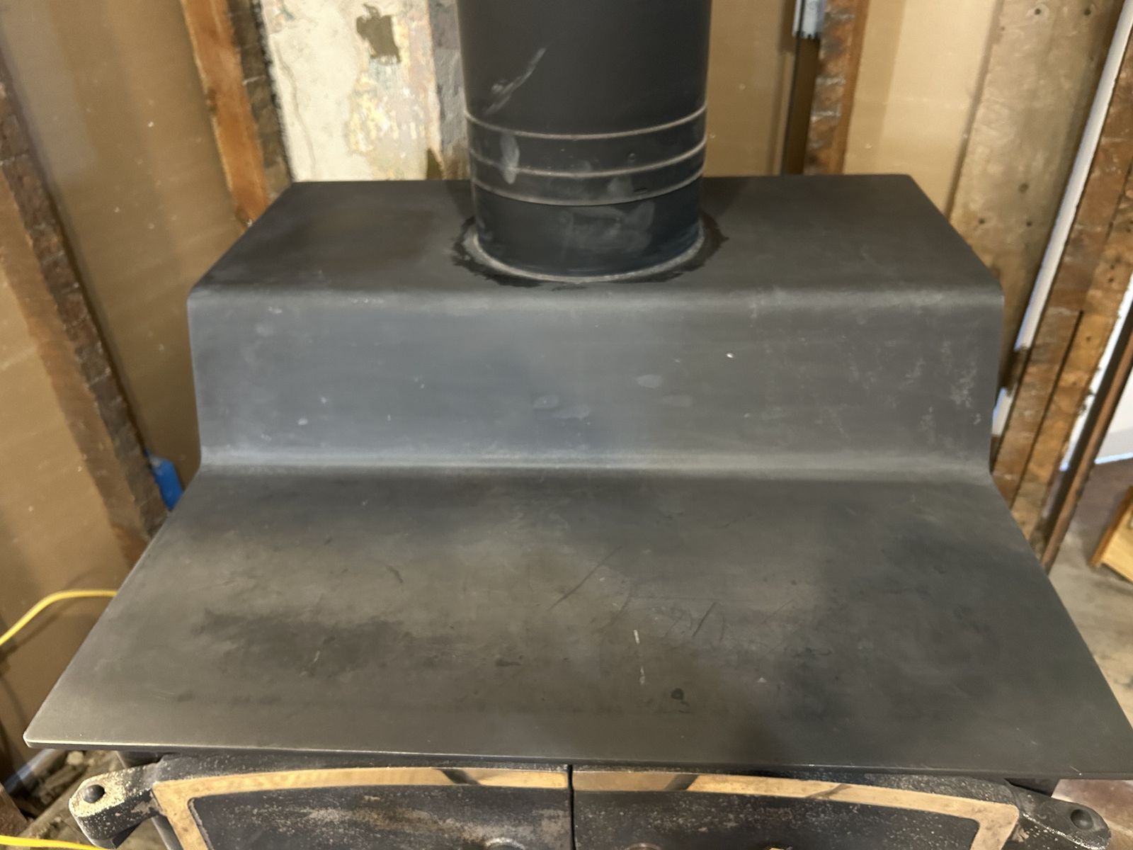 Main image 6