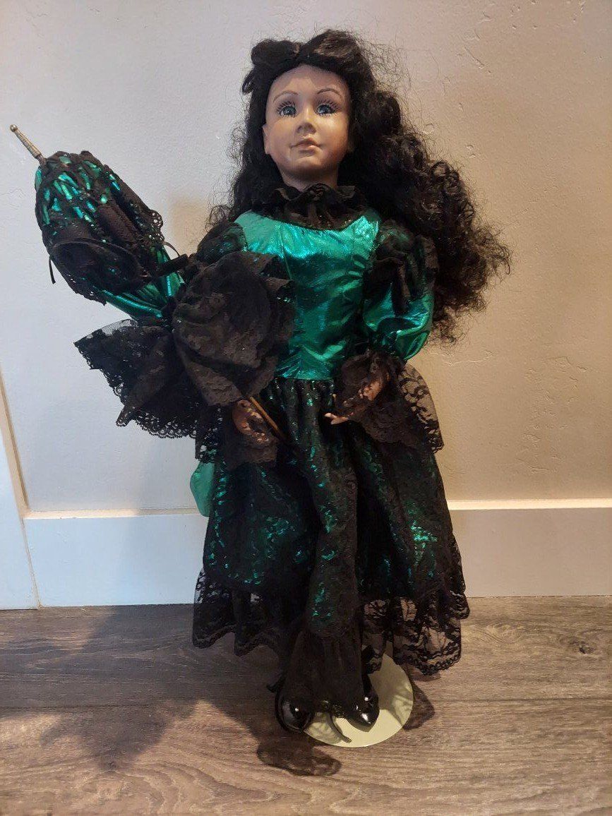 1989 Elena Porcelain Doll by Jennifer Esteban