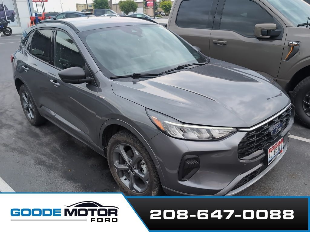 2023 Ford Escape ST-Line
