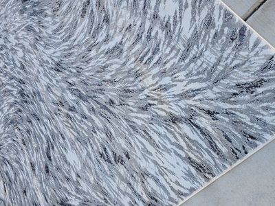 New area rug very nice