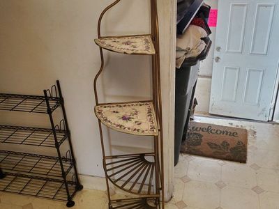 vintage stand