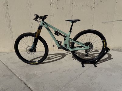 Yeti SB140 CLR GX Eagle AXS Factory 29in Mountain Bike - Medium