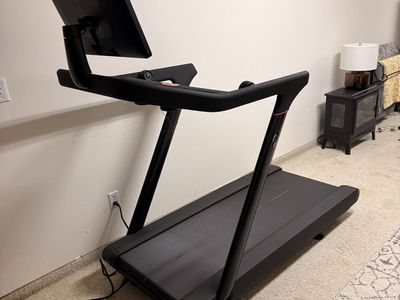 Peloton Tread Treadmill Smart Fitness Equipment, Black with HD Touchscreen