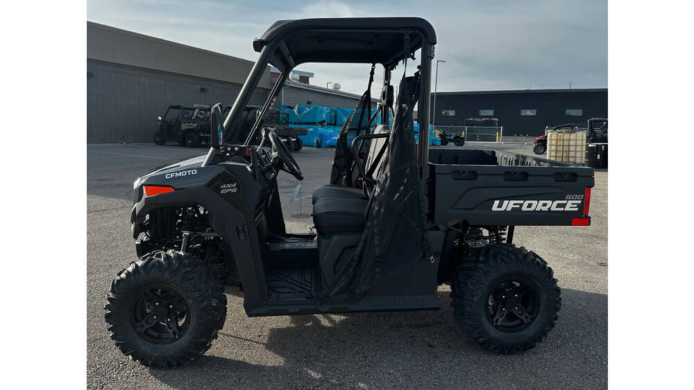 2025 Uforce 600 Nebula Black  CLOSE OUT PRICING!