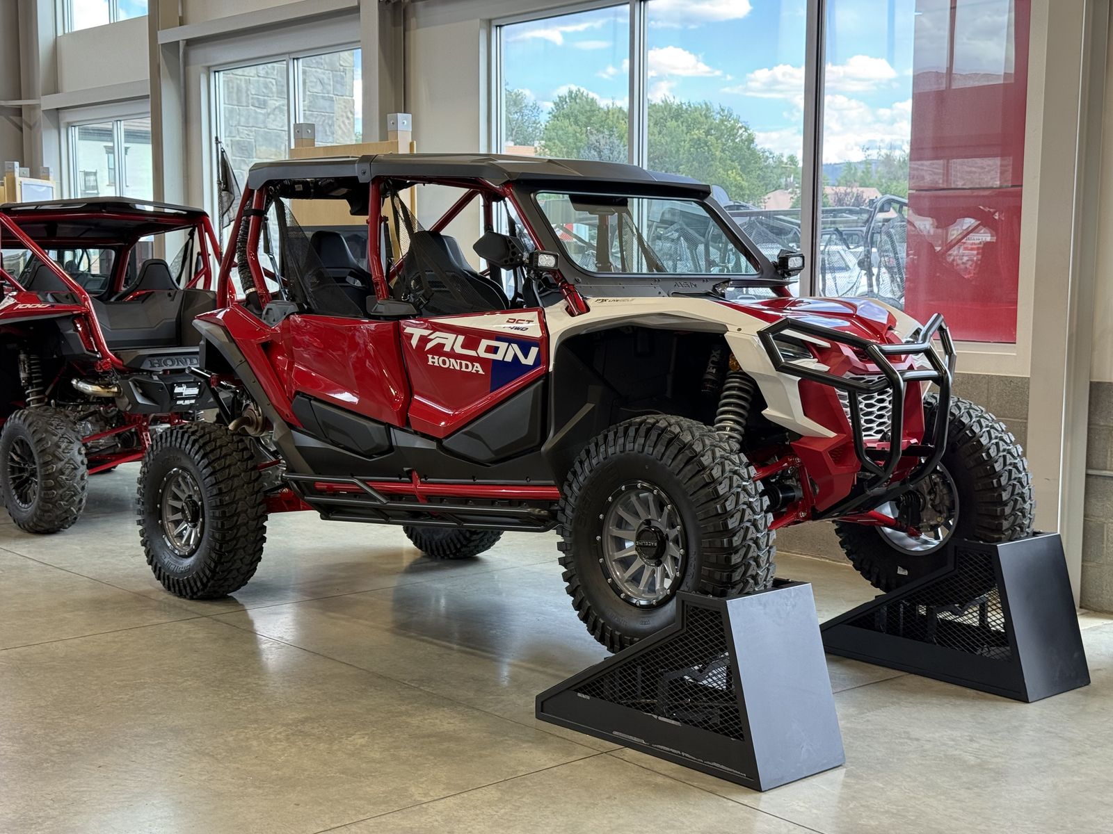 2026 HONDA Talon 1000X-4 FOX LIVE VALVE Pearl Red