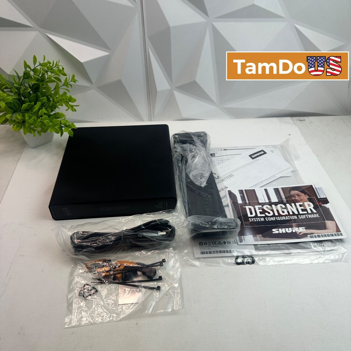 Shure IntelliMix P300-IMX Audio Conferencing Processor, DSP, USB, Dante