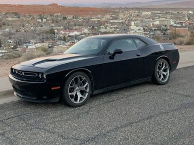 2017 Dodge Challenger SXT