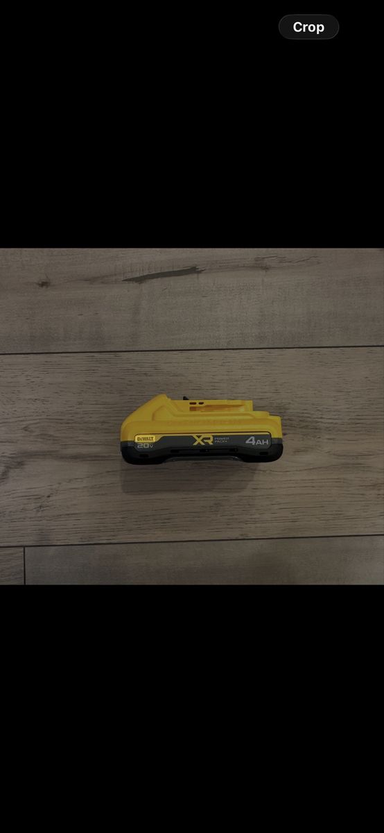 DEWALT 20V MAX XR 4Ah Lithium-Ion Power Pack Battery