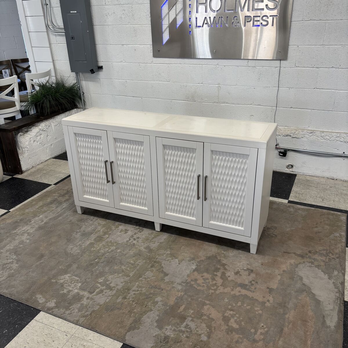 COSTCO BALLARD 66” ACCENT CONSOLE!!