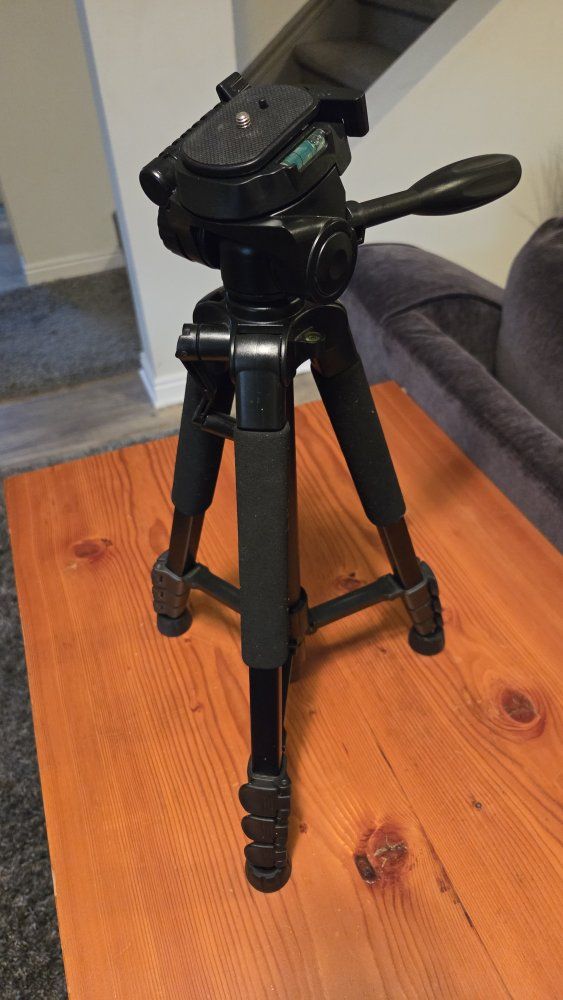 Compact Adjustable Camera Tripod with Quick Release Plate & Level - Black