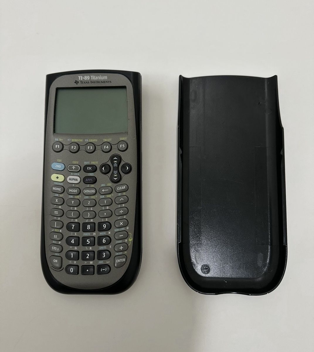 Main image 4