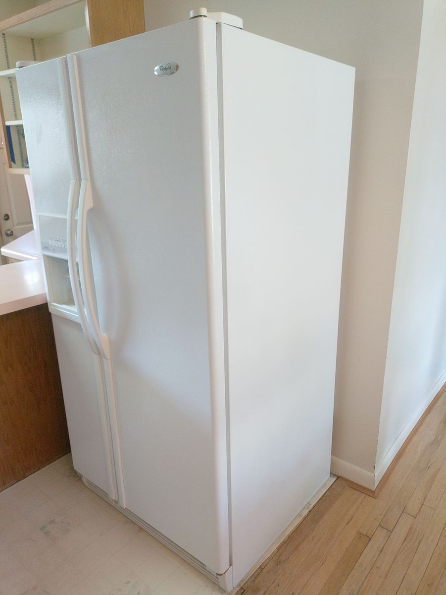CLEAN Whirlpool Side by Side Fridge / Water + Ice Maker