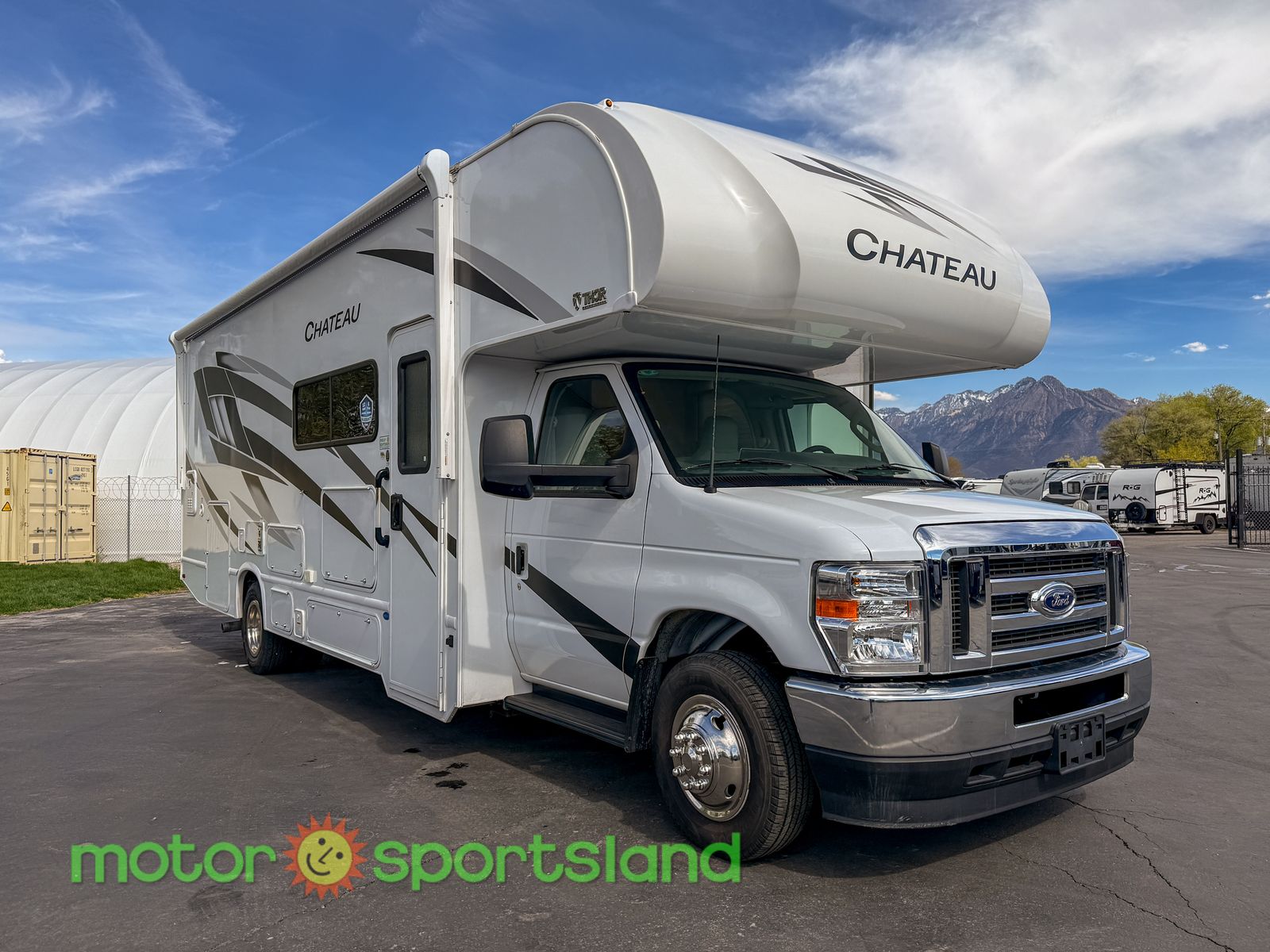 2025 Thor Motor Coach Chateau 27P Rear Entertainment