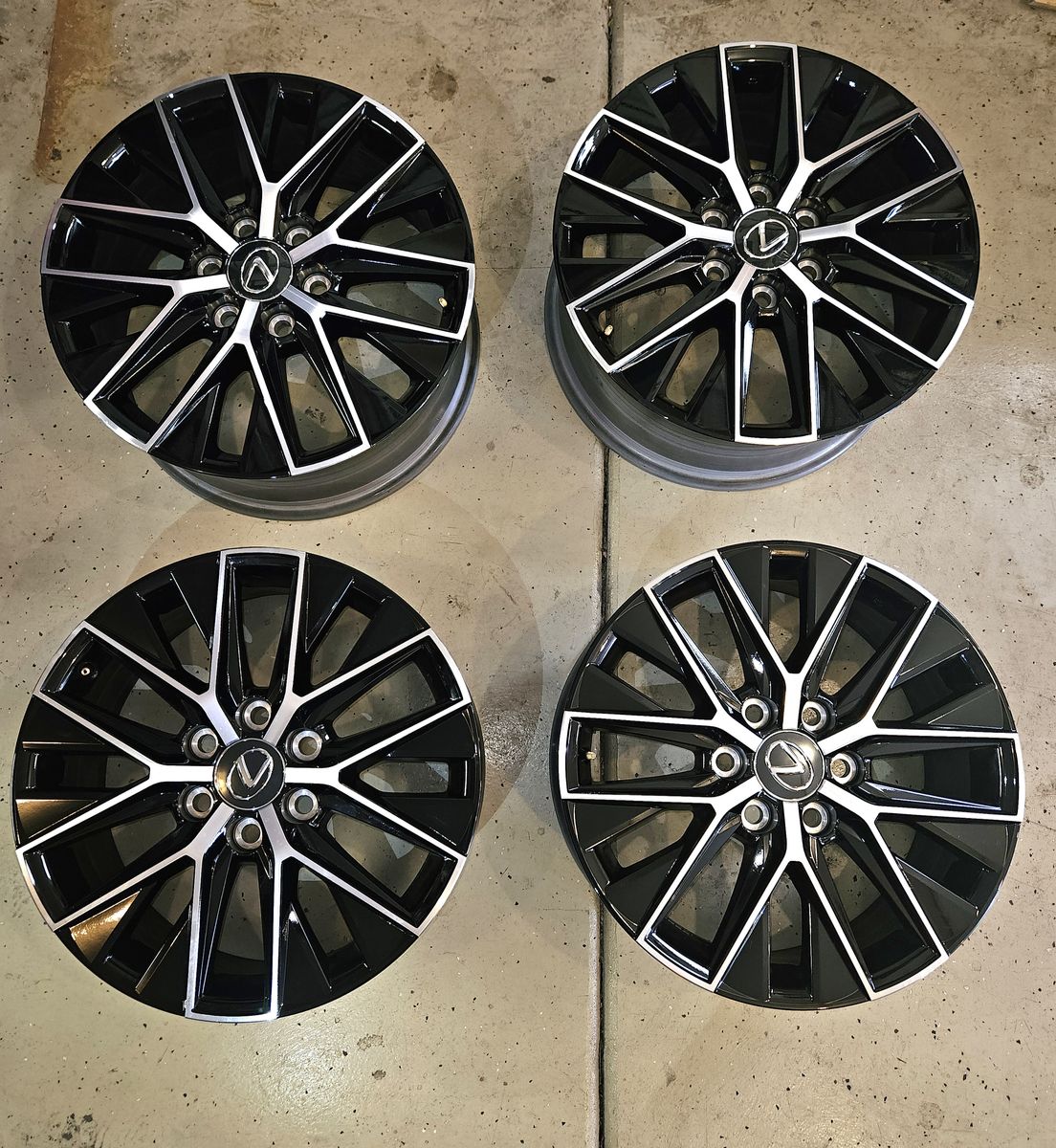 New Lexus OEM 20-Inch Alloy Wheels (4)
