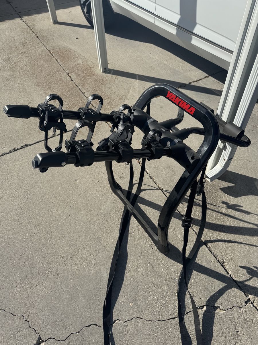 Yakima fullback 3 - car bike rack