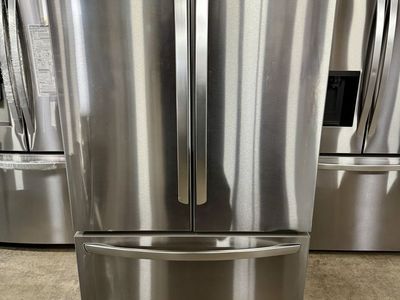 LG COUNTER DEPTH FRENCH DOOR REFRIGERATOR