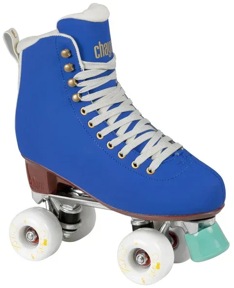 Chaya Melrose Deluxe Rollerskates Great Conditions (skate size 6 which is more like a women's 7-7.5)