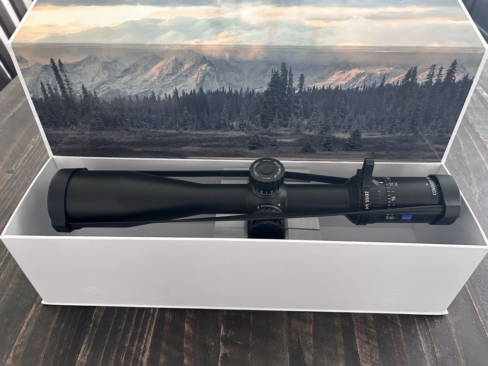 Zeiss Conquest V4 6-24x50 Rifle Scope