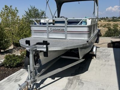 Sundancer Pontoon Boat with Trailer