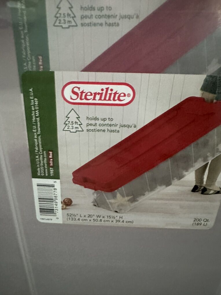 Sterilite 200 Qt Container/ Tote