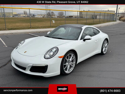 2019 Porsche 911 Carrera