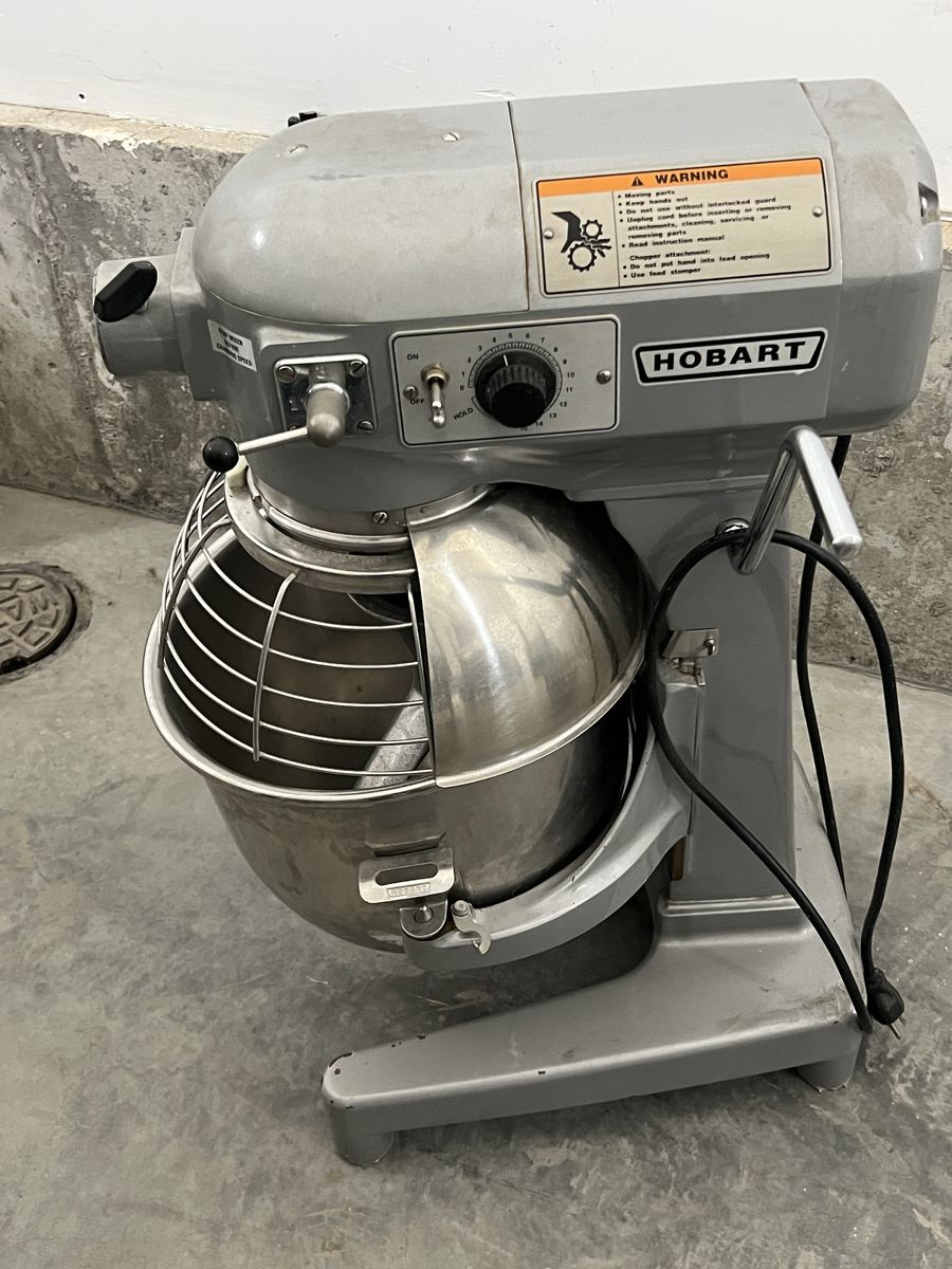 Hobart 20 Qt Mixer