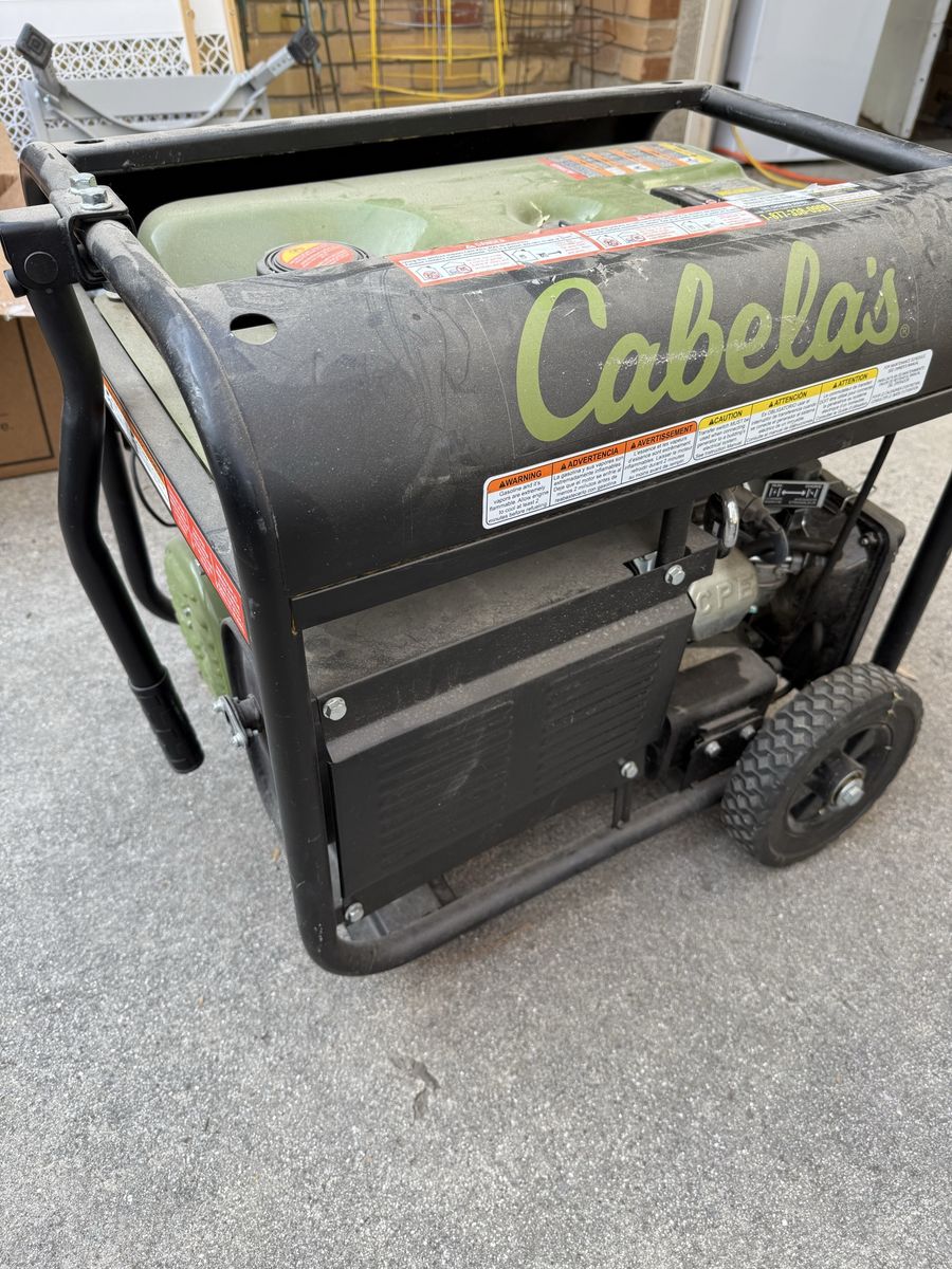 Cabela’s 4000 Series Portable Generator – 4,000 Starting Watts