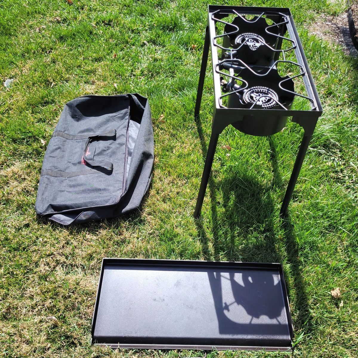 Used 1x Camp Chef 2 Burner Portable Stove, Griddle