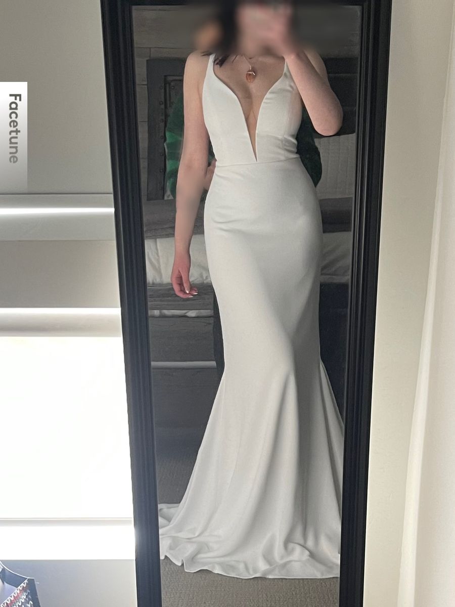 Alyssa Kristen “Ilsa” wedding dress