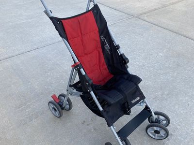 Umbrella Stroller–Great Condition