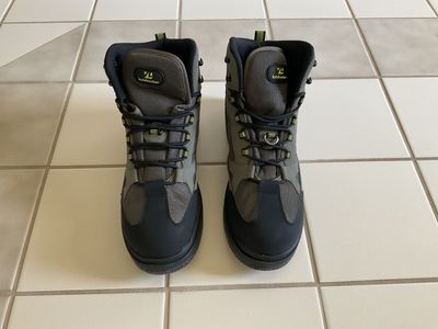 Kyle Booker NEW Fishing Boots Felt Bottom Size 10