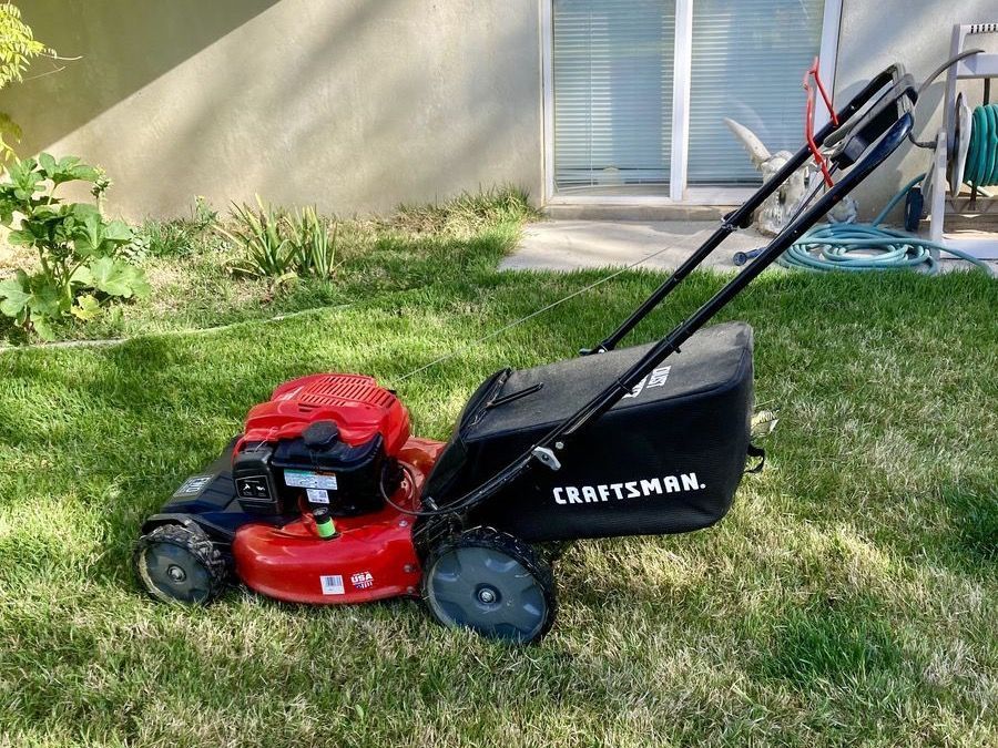 Craftsman self-propelled lawnmower