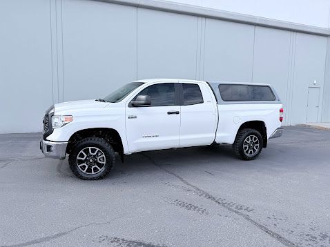 2014 Toyota Tundra SR5