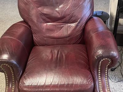 Leather recliner