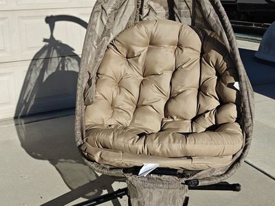 Hanging Egg Chair