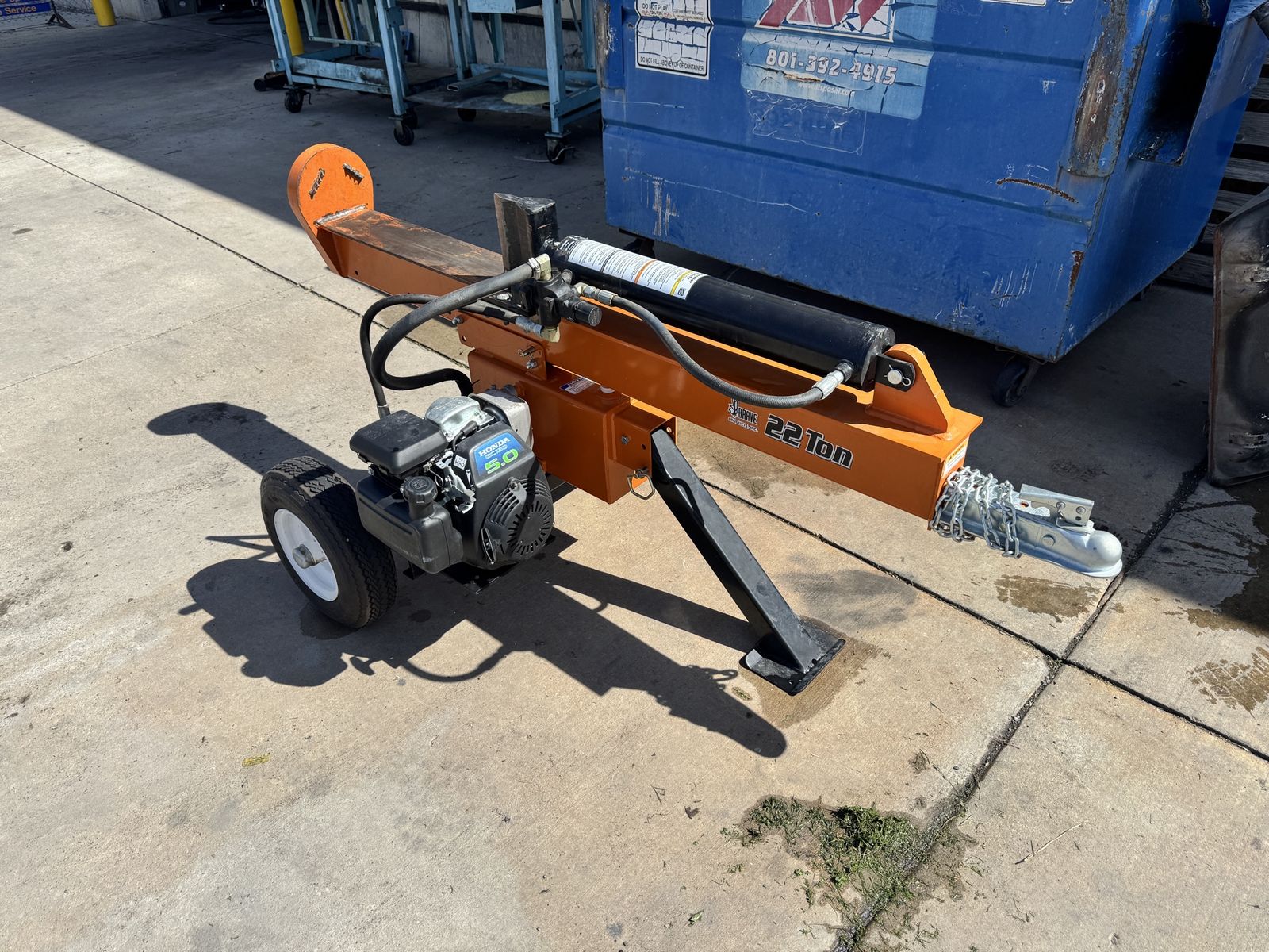 Brave 22 ton log splitter 