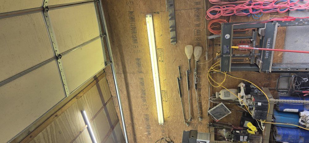 8 ft HO florescent lights