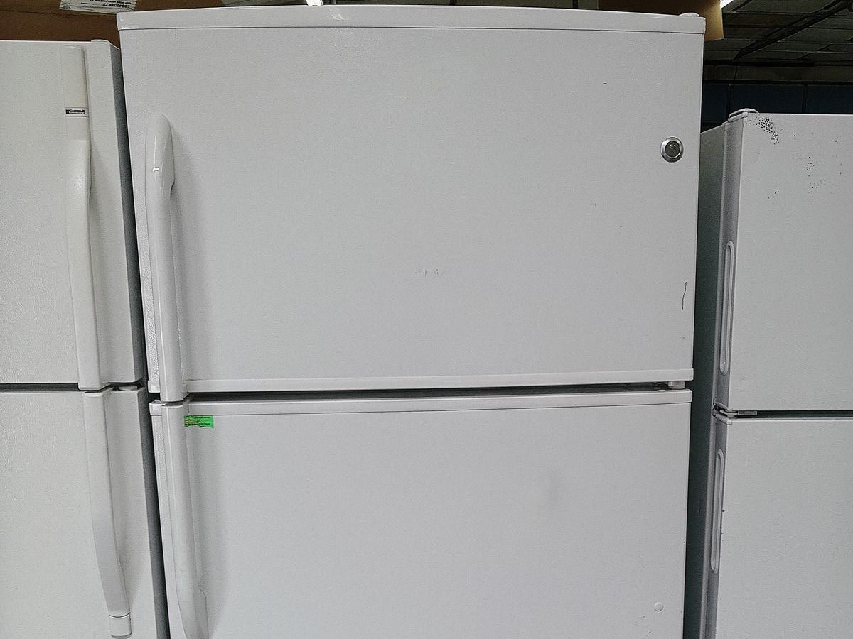Main image 1